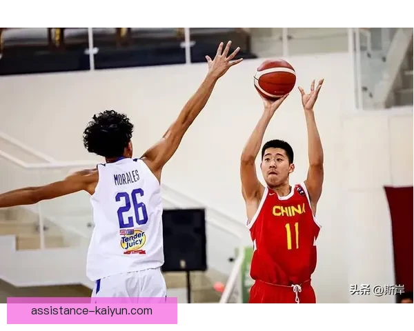 中国男篮亚锦赛决赛逆转夺冠展现团队精神与青春力量引发全国热议