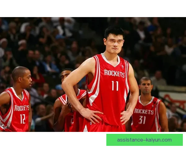 中国男篮逆转胜菲律宾晋级亚洲杯四强 姚明现场观战见证历史时刻