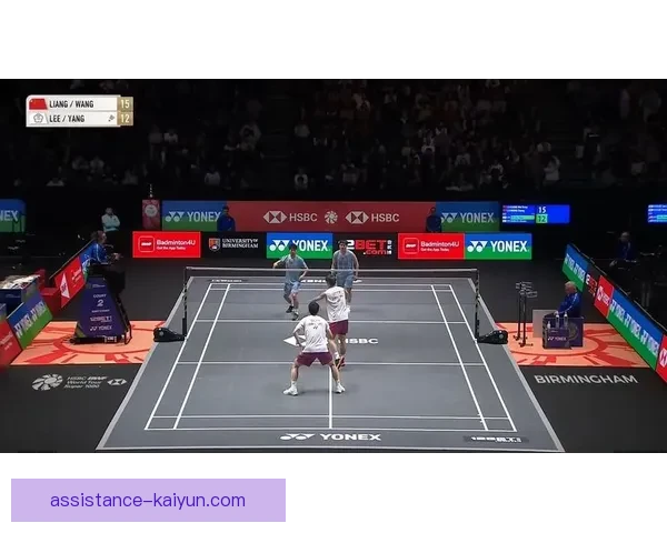 网球赛场风云再起顶尖球员激战四强争夺战精彩纷呈