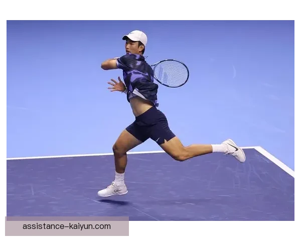 网球赛季精彩回顾世界顶尖选手争锋引关注