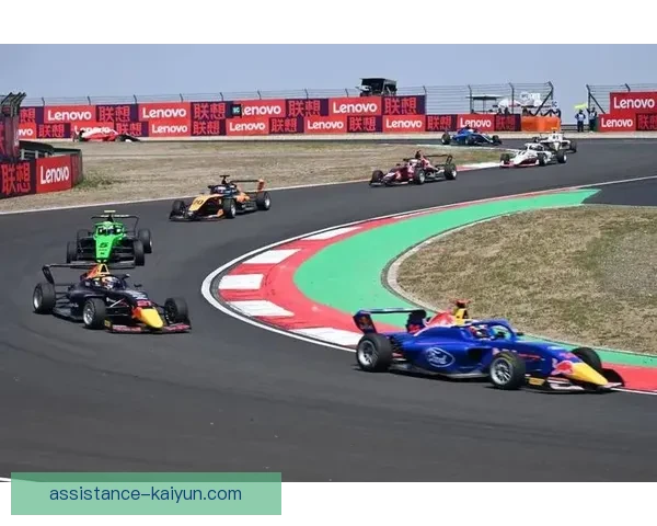 F1赛季进入白热化阶段 车队竞争激烈 新技术改革引发关注